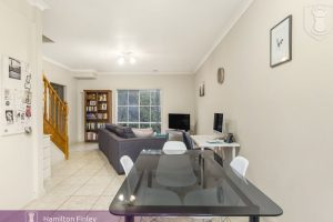4/18A Springvale Road, NUNAWADING, VIC 3131 AUS