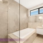 2/14 Beaver Street, BOX HILL SOUTH, VIC 3128 AUS