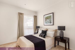 2/1 Lucerne Street, MOUNT WAVERLEY, VIC 3149 AUS
