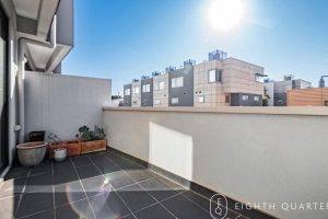7 Aviary Grove, THORNBURY, VIC 3071 AUS