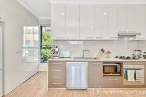 7 Aviary Grove, THORNBURY, VIC 3071 AUS