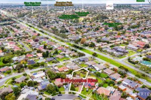 8 Wycombe Rise, HAMPTON PARK, VIC 3976 AUS