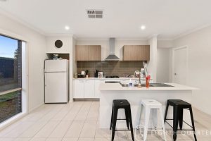 22 Reynolds Circuit, MERNDA, VIC 3754 AUS