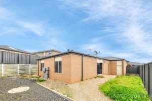 13 Murmungee Avenue, MERNDA, VIC 3754 AUS