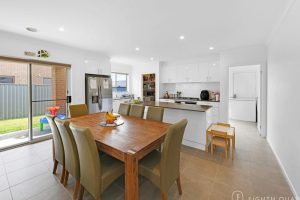 25 Frost Street, CARRUM DOWNS, VIC 3201 AUS