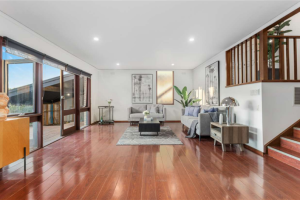 18 Burgundy Drive, DONCASTER, VIC 3108 AUS