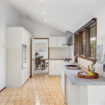 18 Burgundy Drive, DONCASTER, VIC 3108 AUS