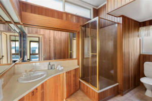 18 Burgundy Drive, DONCASTER, VIC 3108 AUS