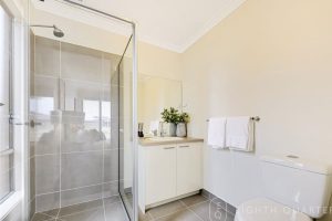 6 Madeleine Way, WYNDHAM VALE, VIC 3024 AUS