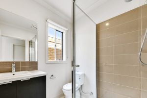 136 Bolivar Esplanade, TRUGANINA, VIC 3029 AUS