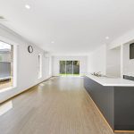 136 Bolivar Esplanade, TRUGANINA, VIC 3029 AUS
