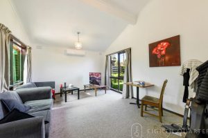 2 Cassia Court, KEYSBOROUGH, VIC 3173 AUS