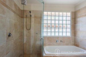 9 Browning Drive, GLEN WAVERLEY, VIC 3150 AUS