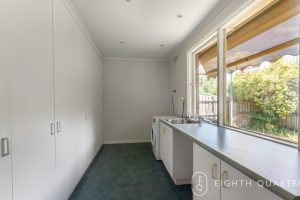 9 Browning Drive, GLEN WAVERLEY, VIC 3150 AUS