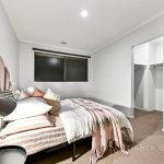 1 Sunflower Court, KEYSBOROUGH, VIC 3173 AUS