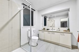 1 Sunflower Court, KEYSBOROUGH, VIC 3173 AUS