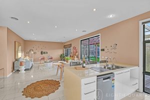 9 Muyan Circuit, BURWOOD, VIC 3125 AUS