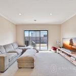 6 McWilliams Crescent, POINT COOK, VIC 3030 AUS
