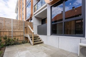 G09/28 Swindon Road, HUGHESDALE, VIC 3166 AUS