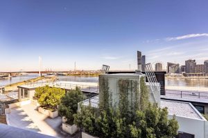 904/8-9 Waterside Place, DOCKLANDS, VIC 3008 AUS