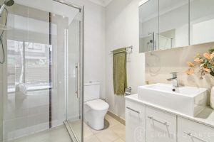 12/19 Hughes Street, BURWOOD, VIC 3125 AUS