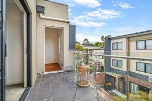 12/19 Hughes Street, BURWOOD, VIC 3125 AUS