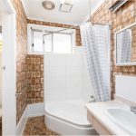 2/40 Avonhurst Drive, GLEN WAVERLEY, VIC 3150 AUS