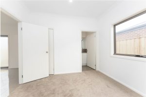 8 Frolic Street, TARNEIT, VIC 3029 AUS