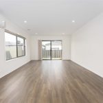 29 Caravan Parade, BERWICK, VIC 3806 AUS