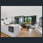 4 Osment St, ARMADALE, VIC 3143 AUS