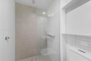 2201/327 La Trobe St, MELBOURNE, VIC 3000 AUS
