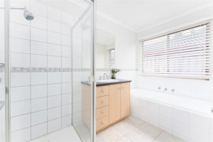 71 Stagecoach Blvd, SOUTH MORANG, VIC 3752 AUS
