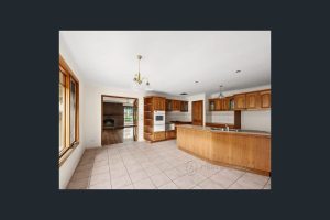 10 regent street, CAMBERWELL, VIC 3124 AUS