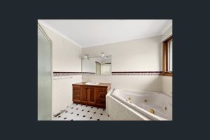 10 regent street, CAMBERWELL, VIC 3124 AUS