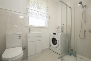 566 Middleborough road, BLACKBURN NORTH, VIC 3130 AUS