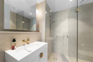 2806/545 STATION STREET, BOX HILL, VIC 3128 AUS
