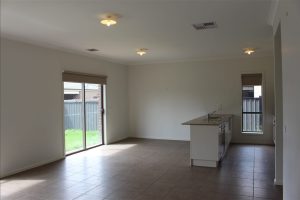 153 wattletree, CRAIGIEBURN, VIC 3064 AUS