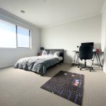 30 BURNHAM CRES, KEYSBOROUGH, VIC 3173 AUS