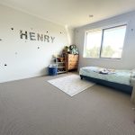 30 BURNHAM CRES, KEYSBOROUGH, VIC 3173 AUS