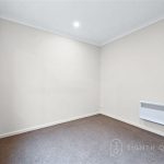 8 Flowering Walk, TARNEIT, VIC 3029 AUS