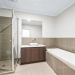 8 Flowering Walk, TARNEIT, VIC 3029 AUS