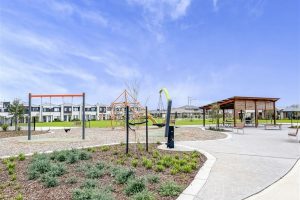 8 Flowering Walk, TARNEIT, VIC 3029 AUS
