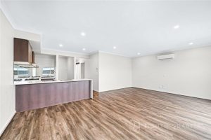 8 Flowering Walk, TARNEIT, VIC 3029 AUS