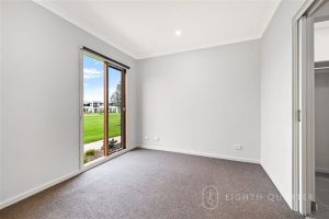 8 Flowering Walk, TARNEIT, VIC 3029 AUS