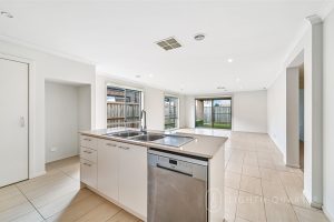 4 Pembridge Avenue, WILLIAMS LANDING, VIC 3027 AUS