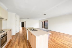 18 Quadrant Approach, WILLIAMS LANDING, VIC 3027 AUS