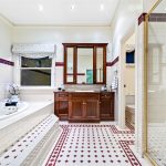244 Oban Road, DONVALE, VIC 3111 AUS