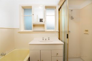2 Howship Court, RINGWOOD EAST, VIC 3135 AUS