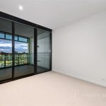 2004/9 Waterside Place, DOCKLANDS, VIC 3008 AUS