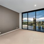 2004/9 Waterside Place, DOCKLANDS, VIC 3008 AUS